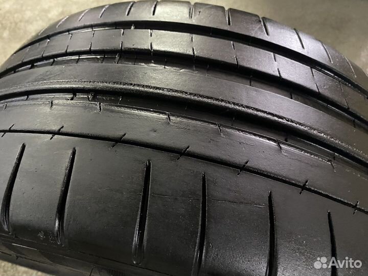 Michelin Pilot Super Sport 245/40 R18 97Y
