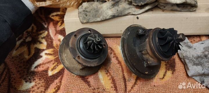 Продам турбины на амарок biturbo