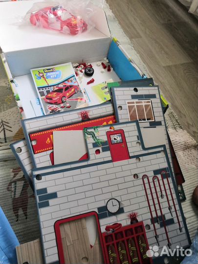 Игрушка пожарная часть