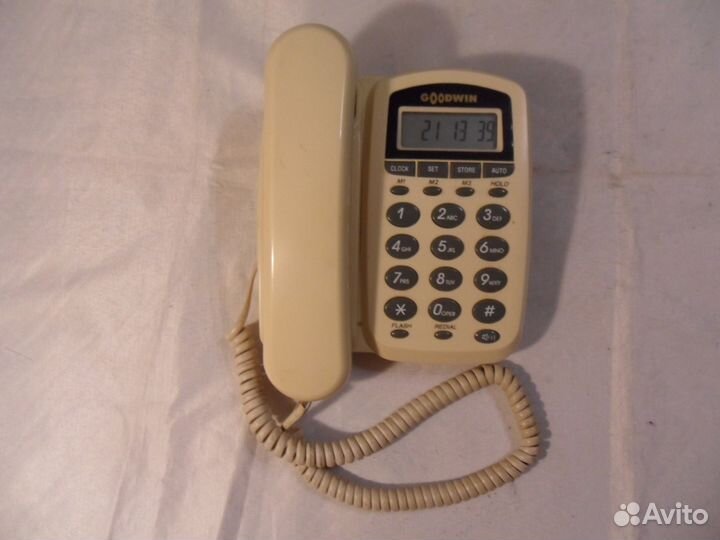 Ретро телефон 