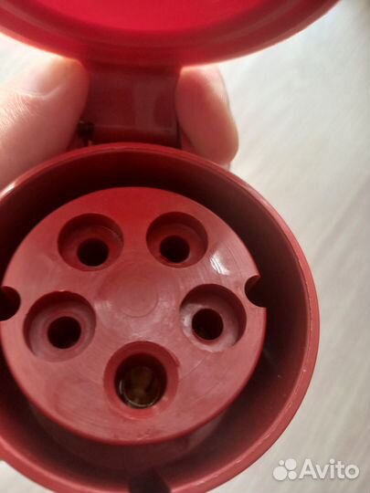 Розетка кабельная переносная IEK сси-225