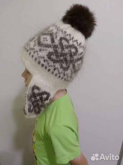 Продам шерстяную шапку