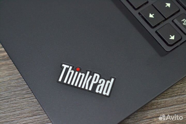 Lenovo ThinkPad A285