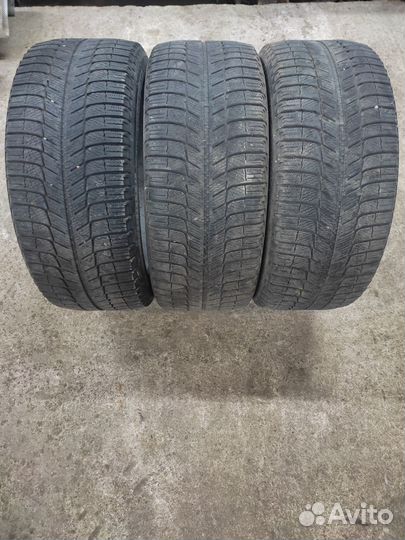 Michelin X-Ice XI3 225/40 R18 92H
