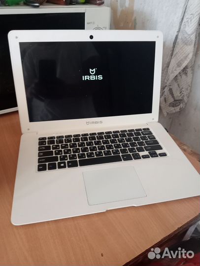 Нетбук для учёбы и работы