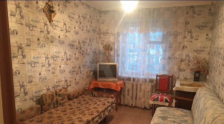 2-к. квартира, 44 м², 1/4 эт.