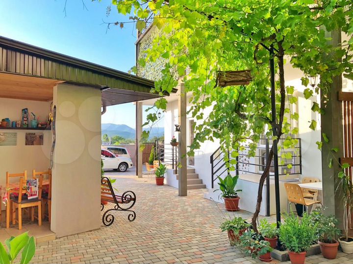 Гостиница, 400 м²