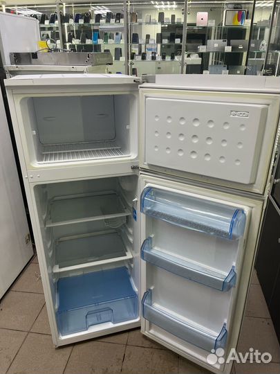 Холодильник Beko DSK25000