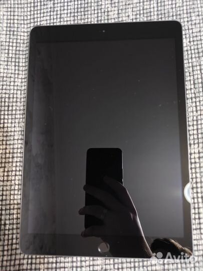 iPad 8 2020 wifi 32gb + Procreate