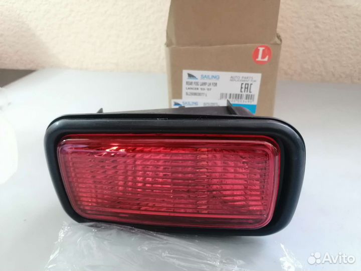 Фонарь противотуманный левый Mitsubishi Lancer 9