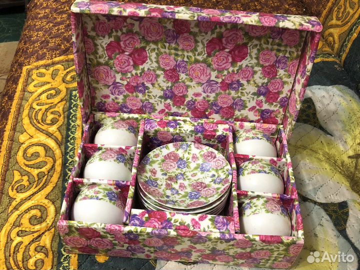 Кофейный сервиз из фарфора