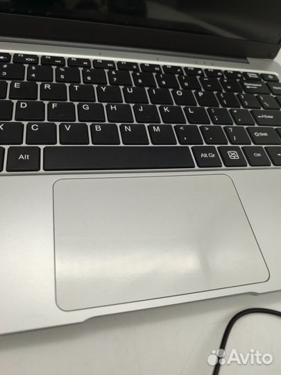 Ноутбук 14 дюймов Intel Pentium CPU N4200 4/64Гб