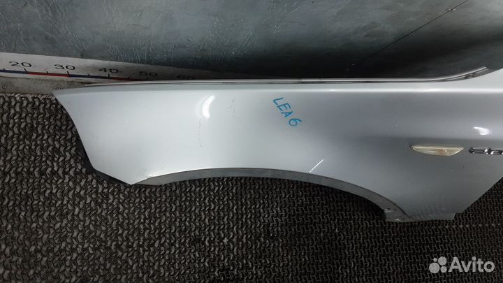 Крыло переднее левое BMW X3 E83 2005