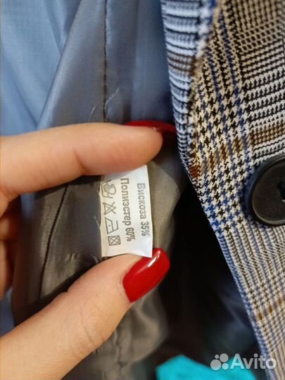 Пиджак женский в клетку 42-44