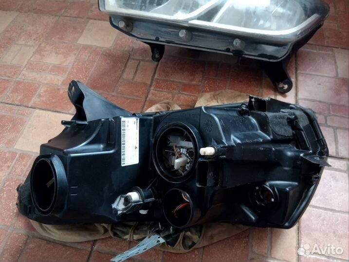 Фары на renault logan 2