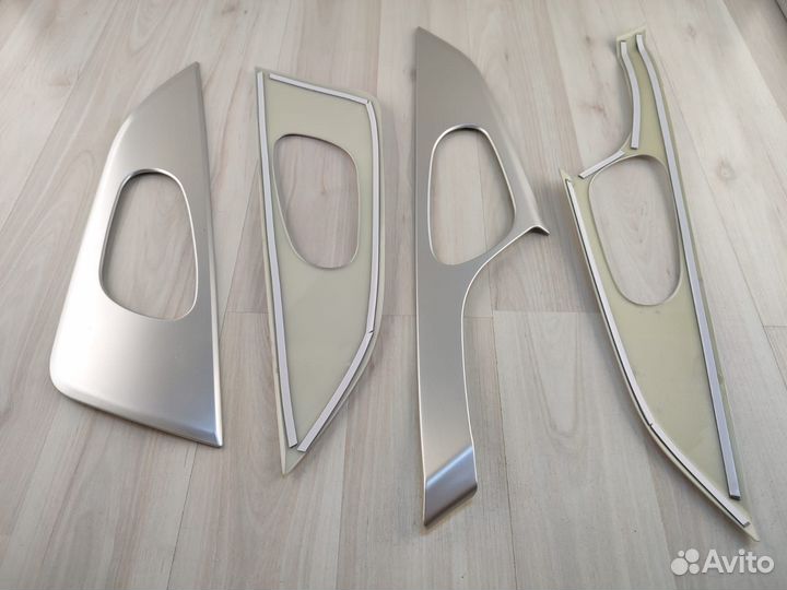 Окантовка внутренних дверных ручек Nissan X-Trail