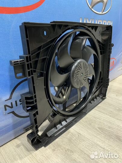 Вентилятор радиатора охлаждения двигателя диффузор