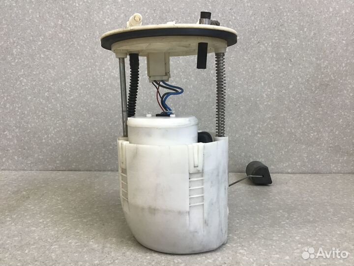 Насос топливный электрический Mitsubishi Lancer (C