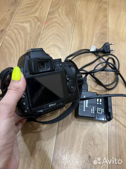 Зеркальный фотоаппарат