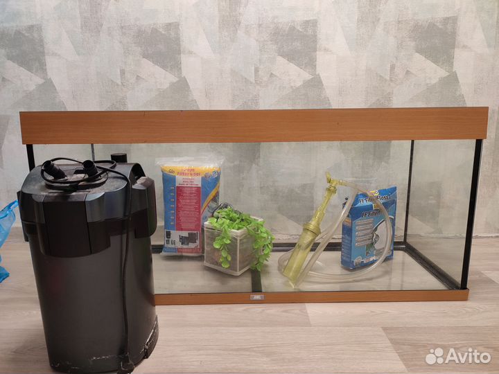 Аквариум 240 литров (с аксессуарами)