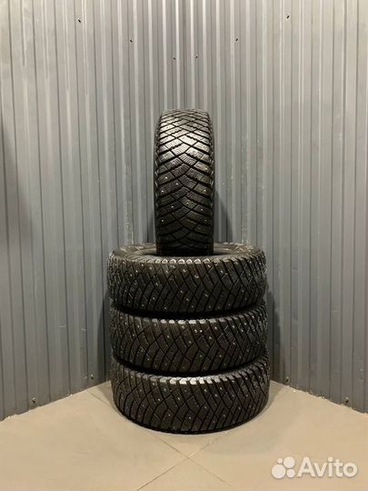 Goodyear Ultragrip Ice Arctic 195/65 R15 95T