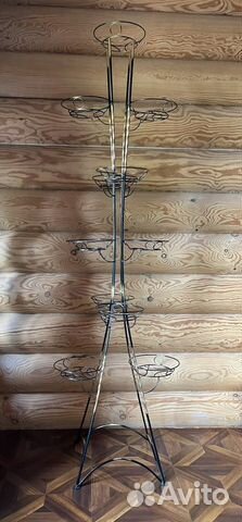 Подставка для цветов металлическая