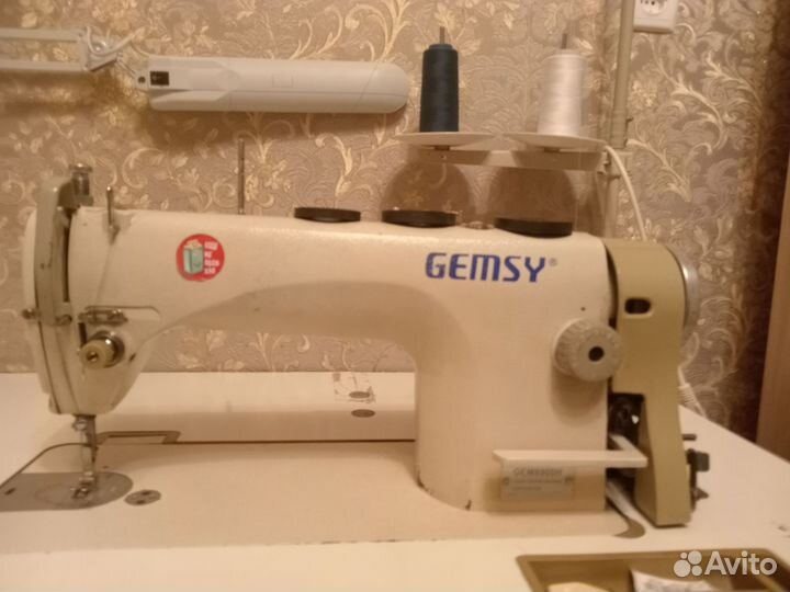 Швейная машинка бу