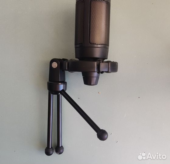 Конденсаторный USB микрофон