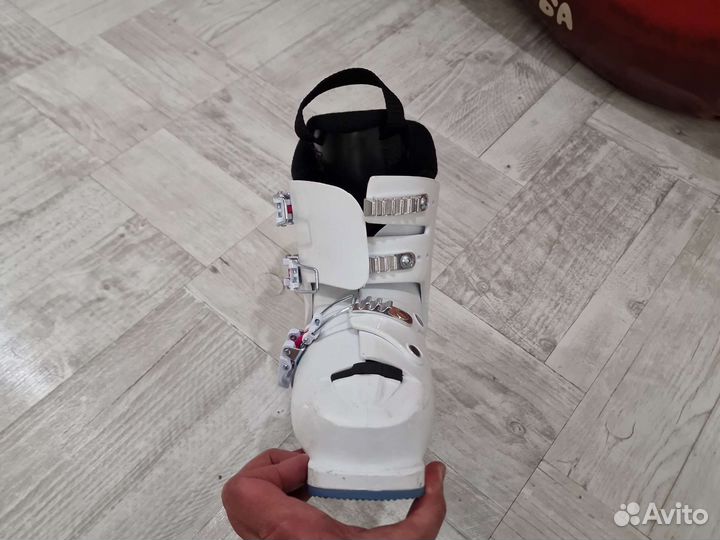 Горнолыжные ботинки atomic hawx girl 3