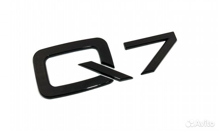 Комплект: шильдик Audi Q7 + 55 tfsi черный