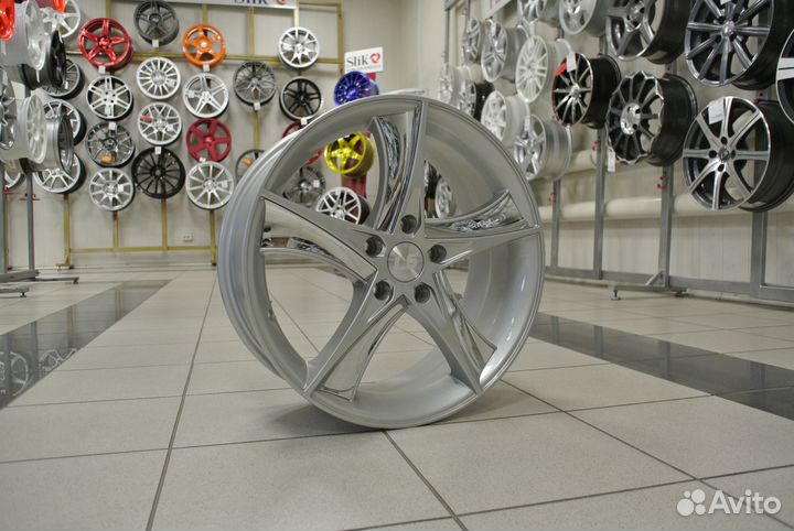 Новые литые диски LS W5566 2 шт R18