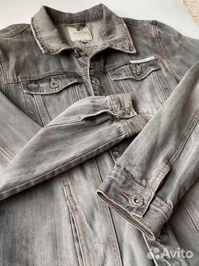 Джинсовая куртка