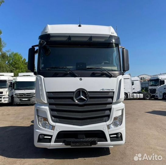 Mercedes-Benz Actros, 2023