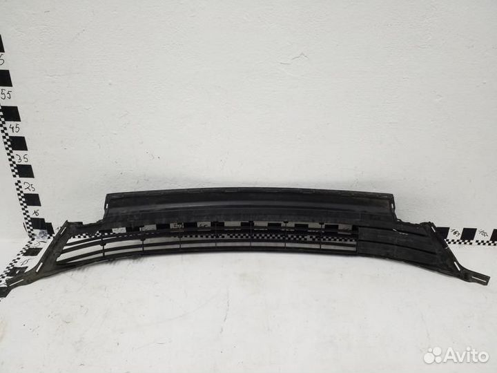 Решетка переднего бампера Toyota RAV4 CA40 Restail