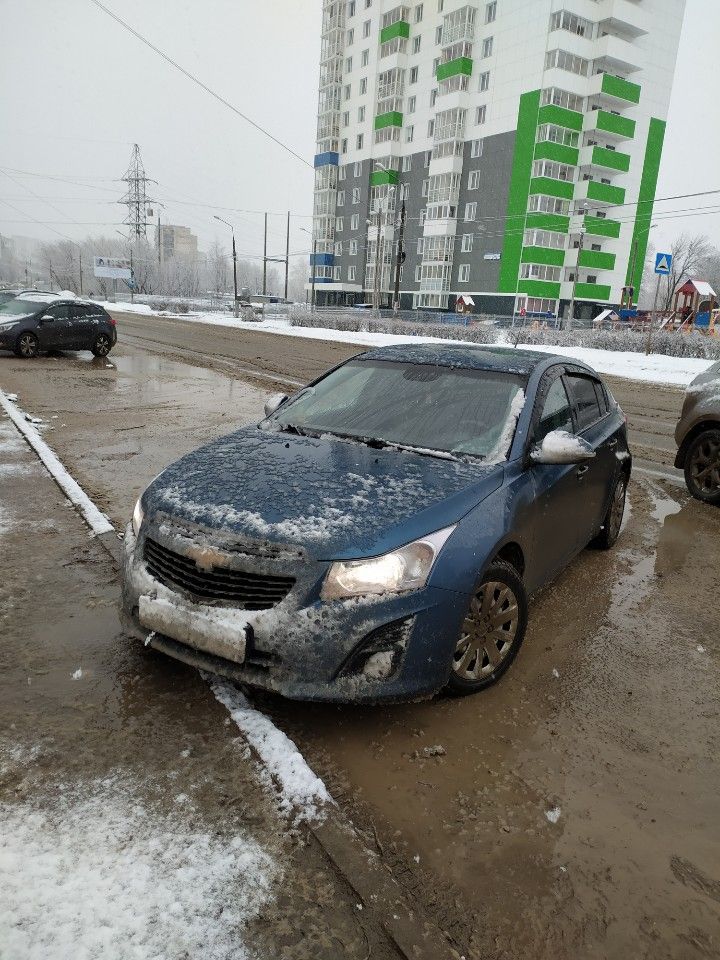 Chevrolet Cruze: фото владельца