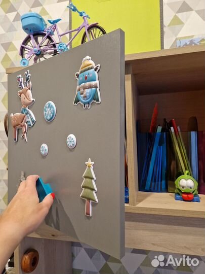 Детская кровать трансформер с подьемным столом