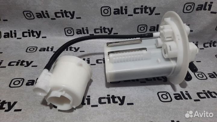 Фильтр топливный верхняя нижняя часть Королла Sat