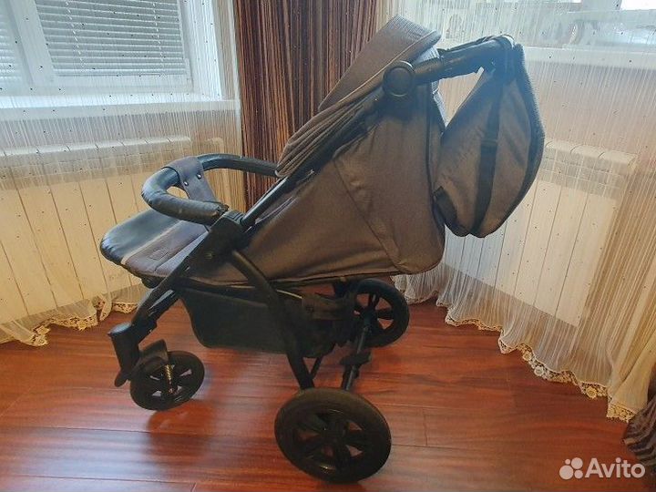 Прогулочная коляска BubaGO cross AIR