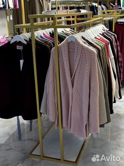 Cтойка для одежды