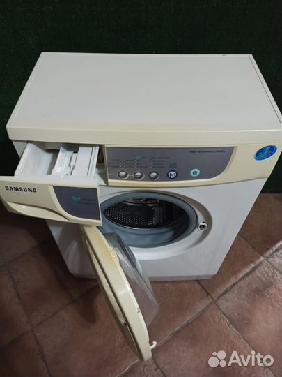 Стиральная машина Узкая