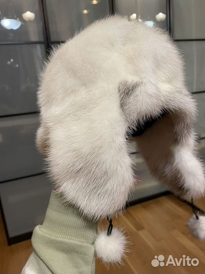 Шапка норковая женская белая