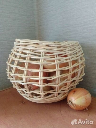 Корзина для хранения овощей