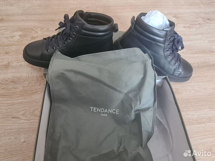 Продам мужские зимние кроссовки, Tendаnse, 43-р