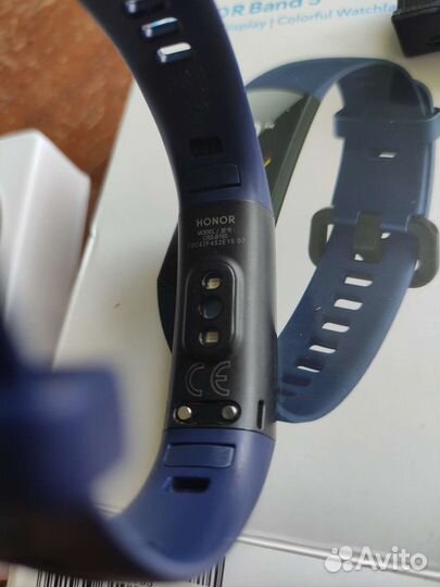 Фитнес-браслет Honor band 5