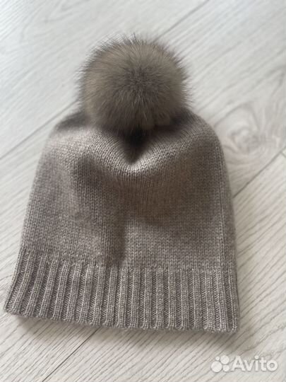 Помпоны из соболя и куницы