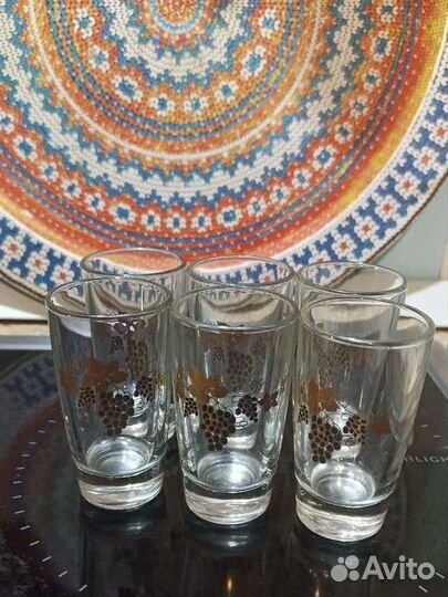 Рюмки стопки золотой виноград