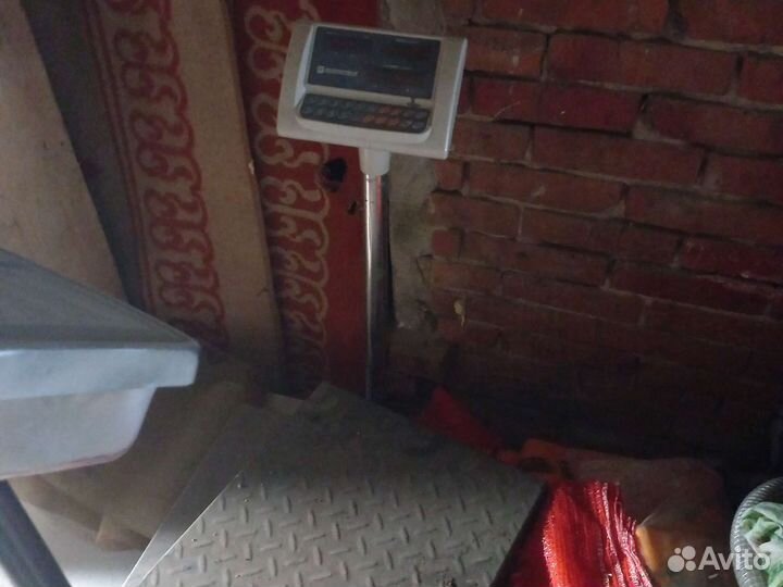 Весы электронные