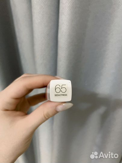 Матовая помада maybelline New York