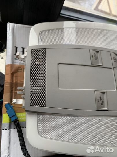 Плафон салона Мерседес w 212