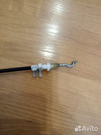 Трос открывания двери (внутренняя ручка) передний